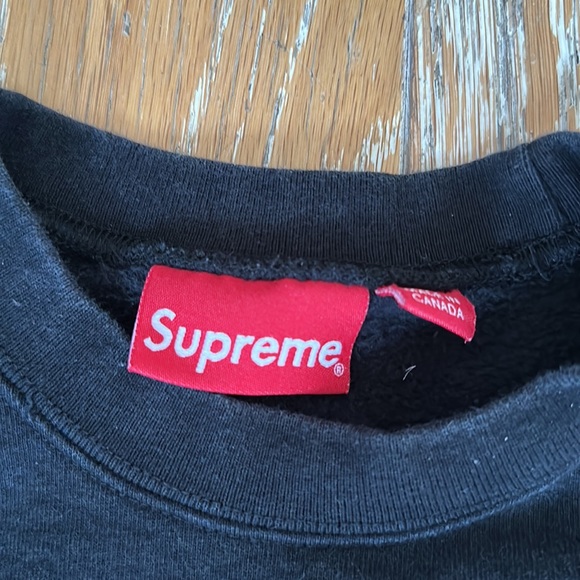 Supreme Crewneck Large - Picture 3 of 3